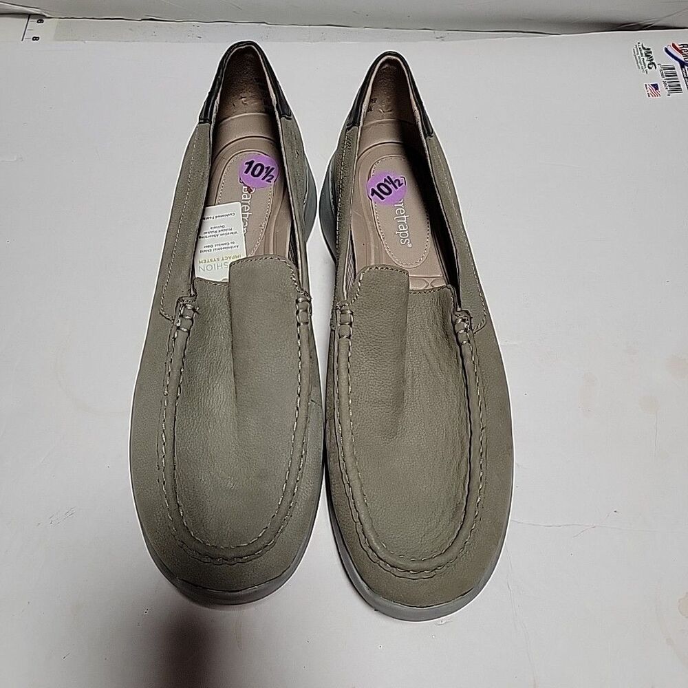 BARETRAPS Rebound Tech Brogan  Slip On Loafers Olive Green size 10.5 M Shoes
